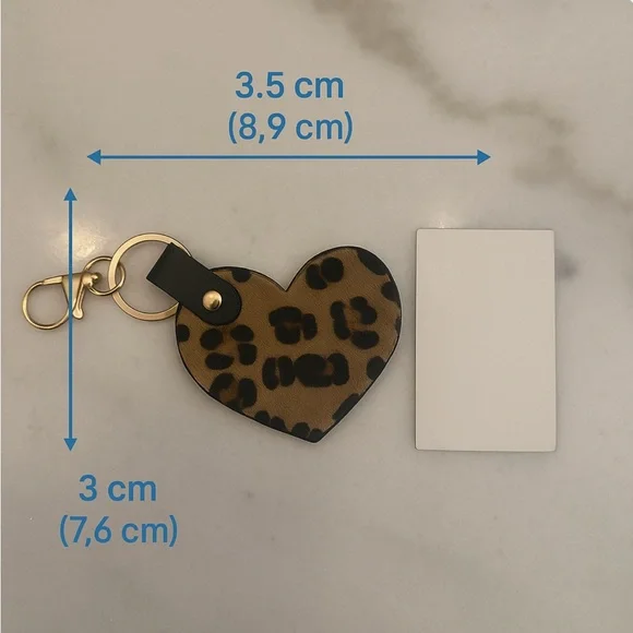 Leopard Print Heart Keychain - Picture 2 of 2